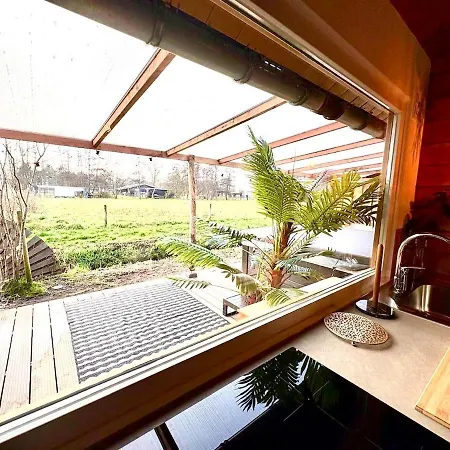 Bohemian Style House With Private Jacuzzi And Sauna And Free Parking Near Amsterdam And Airport Сasa de vacaciones Vijfhuizen