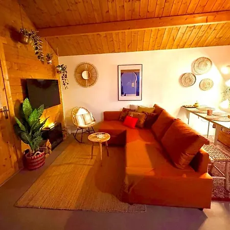 Bohemian Style House With Private Jacuzzi And Sauna And Free Parking Near Amsterdam And Airport Vijfhuizen