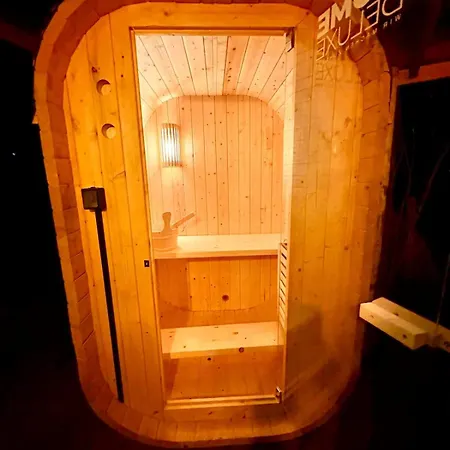 Bohemian Style House With Private Jacuzzi And Sauna And Free Parking Near Amsterdam And Airport *