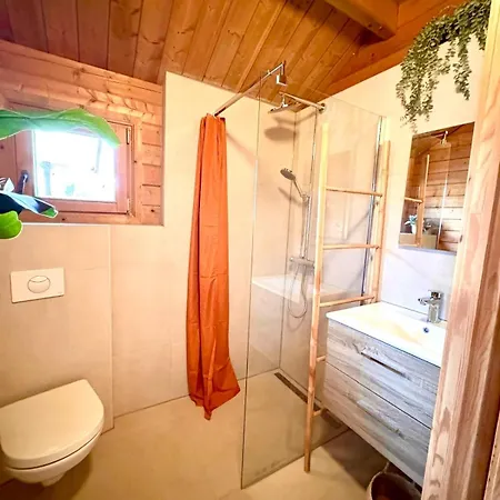 Bohemian Style House With Private Jacuzzi And Sauna And Free Parking Near Amsterdam And Airport Сasa de vacaciones *