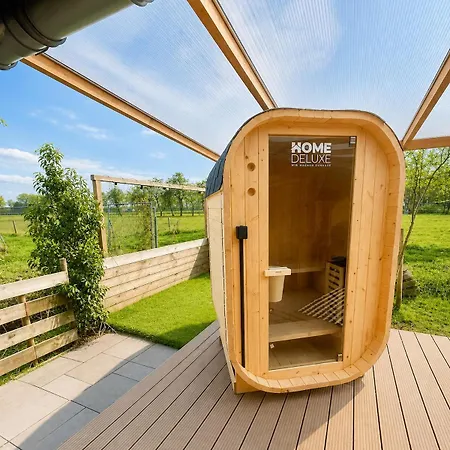 Bohemian Style House With Private Jacuzzi&sauna&free Parking Near Amsterdam&airport