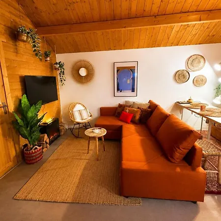 Bohemian Style House With Private Jacuzzi&sauna&free Parking Near Amsterdam&airport Vakantiehuis Vijfhuizen