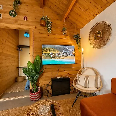 Bohemian Style House With Private Jacuzzi&sauna&free Parking Near Amsterdam&airport Vakantiehuis *