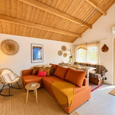 Bohemian Style House With Private Jacuzzi&sauna&free Parking Near Amsterdam&airport *