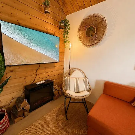 Bohemian Style House With Private Jacuzzi&sauna&free Parking Near Amsterdam&airport Vakantiehuis *